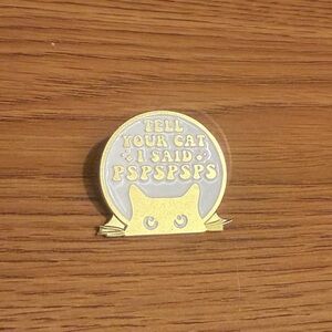 Women’s Jewelry Cute Funny Gold and White Cat Enamel Pin Brooch with Quote